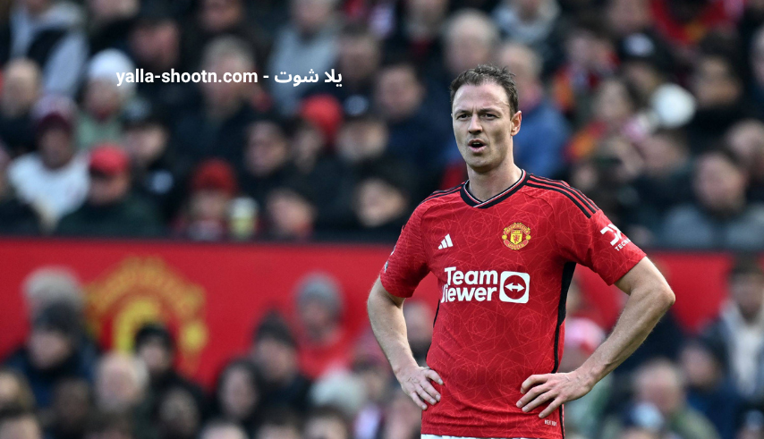 جوني إيفانز يعتزل اللعب ويتولى منصبًا إداريًا في مانشستر يونايتد